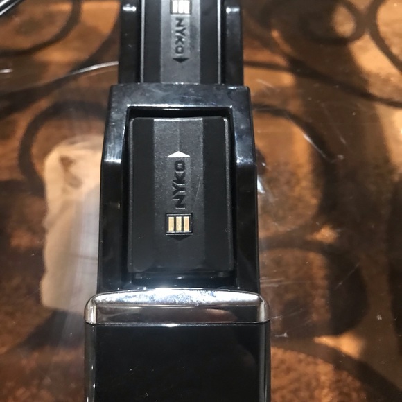 Xbox 360s - Picture 4 of 4